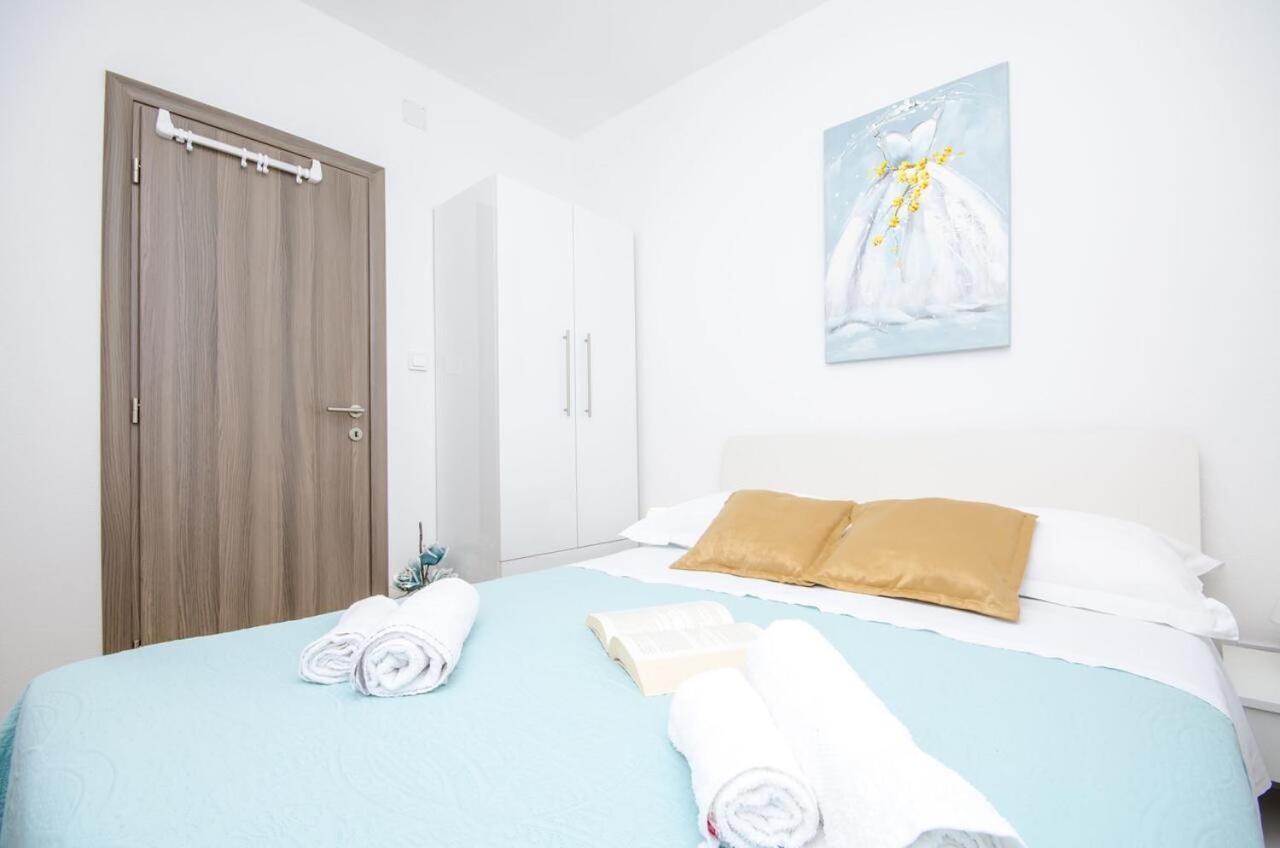 Apartments City View Trogir Buitenkant foto