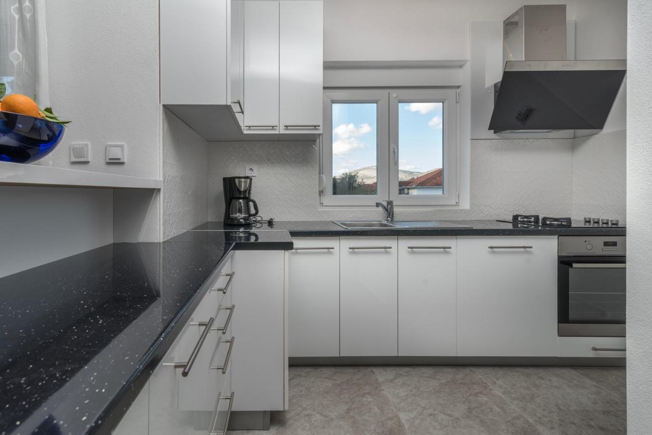 Apartments City View Trogir Buitenkant foto